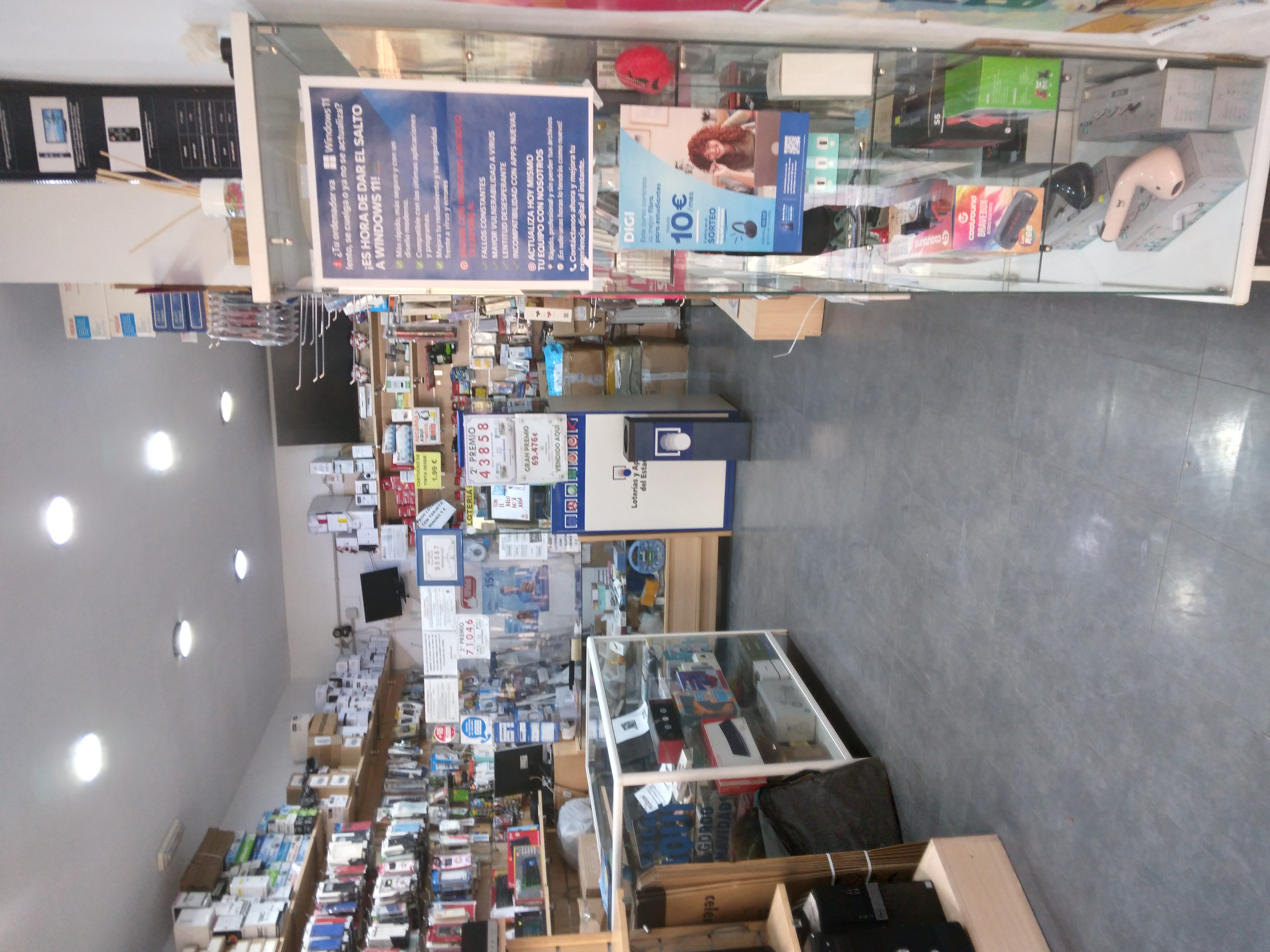Lottoannahmestelle und IT-Shop zur Übernahme in Zona Centro, Jaén