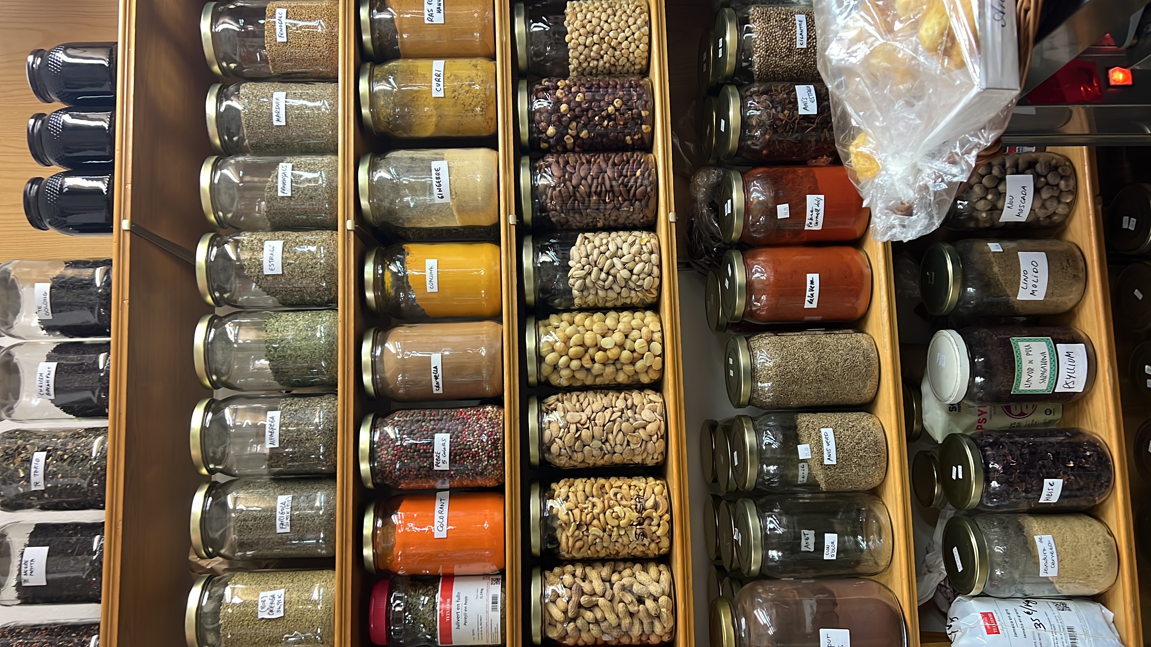 Lebensmittelgeschäft zur Übernahme in Barcelona, Spanien
