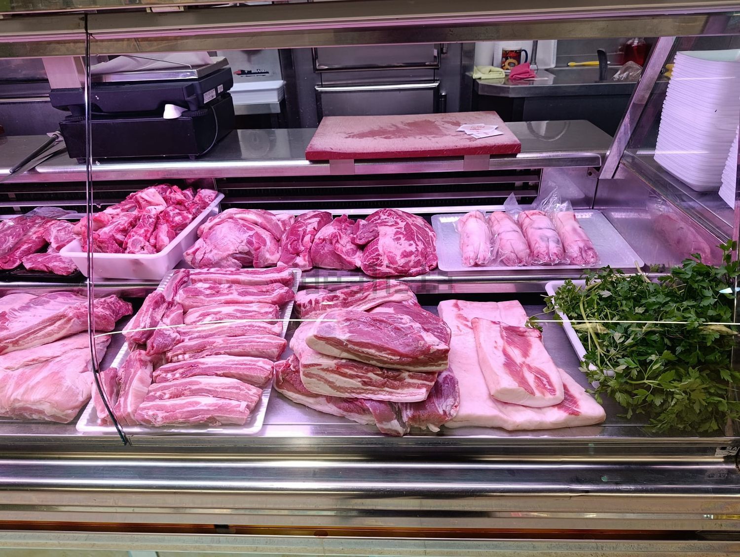 Metzgerei zur Übernahme in der Plaza Barón del cortes im Mercado de Ruzafa, Valencia