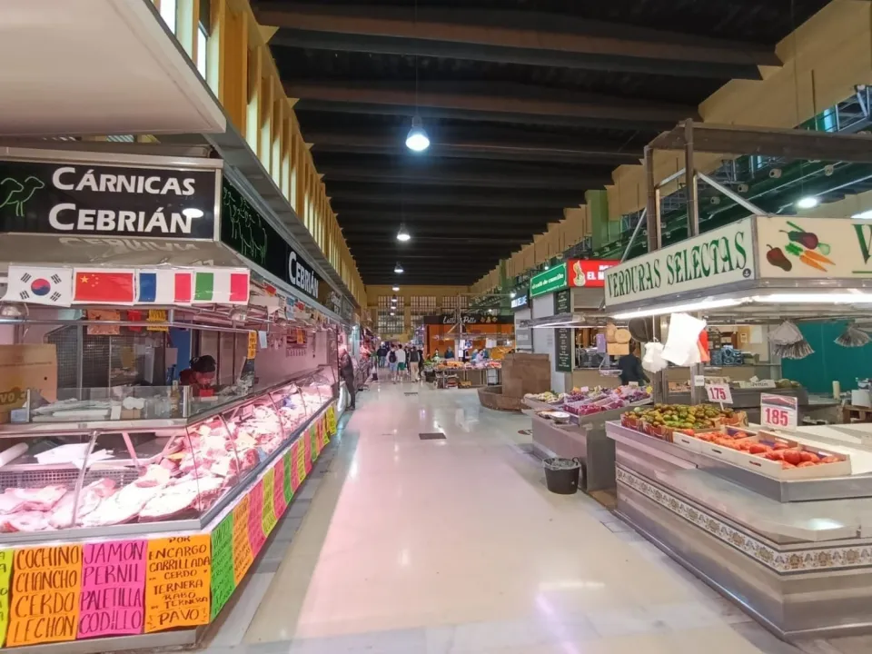 Traspaso de carnicería en Plaza Barón del Cortes en Ruzafa, València