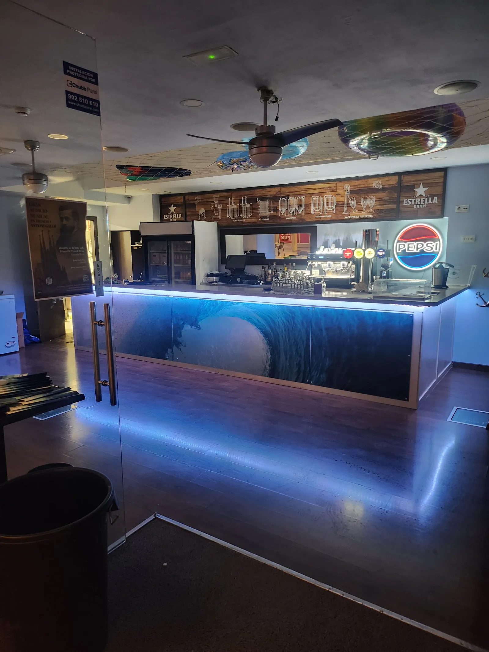 Seafood restaurant for sale on Carrer de la priso 17, Reus