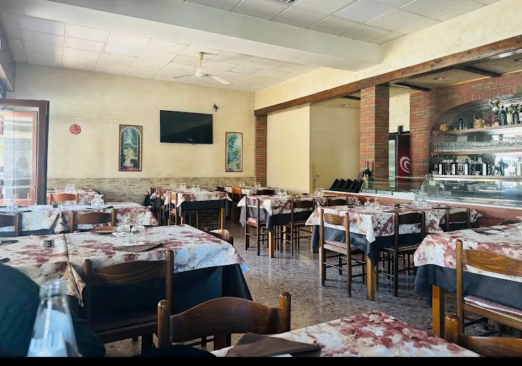 Traspaso de restaurante pizzería en Roma, Italia
