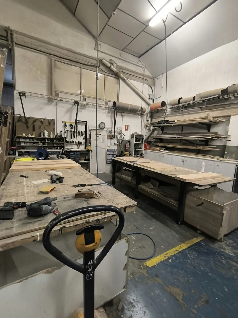 Venta de empresa de fabricación y montaje de stands en Barcelona, España