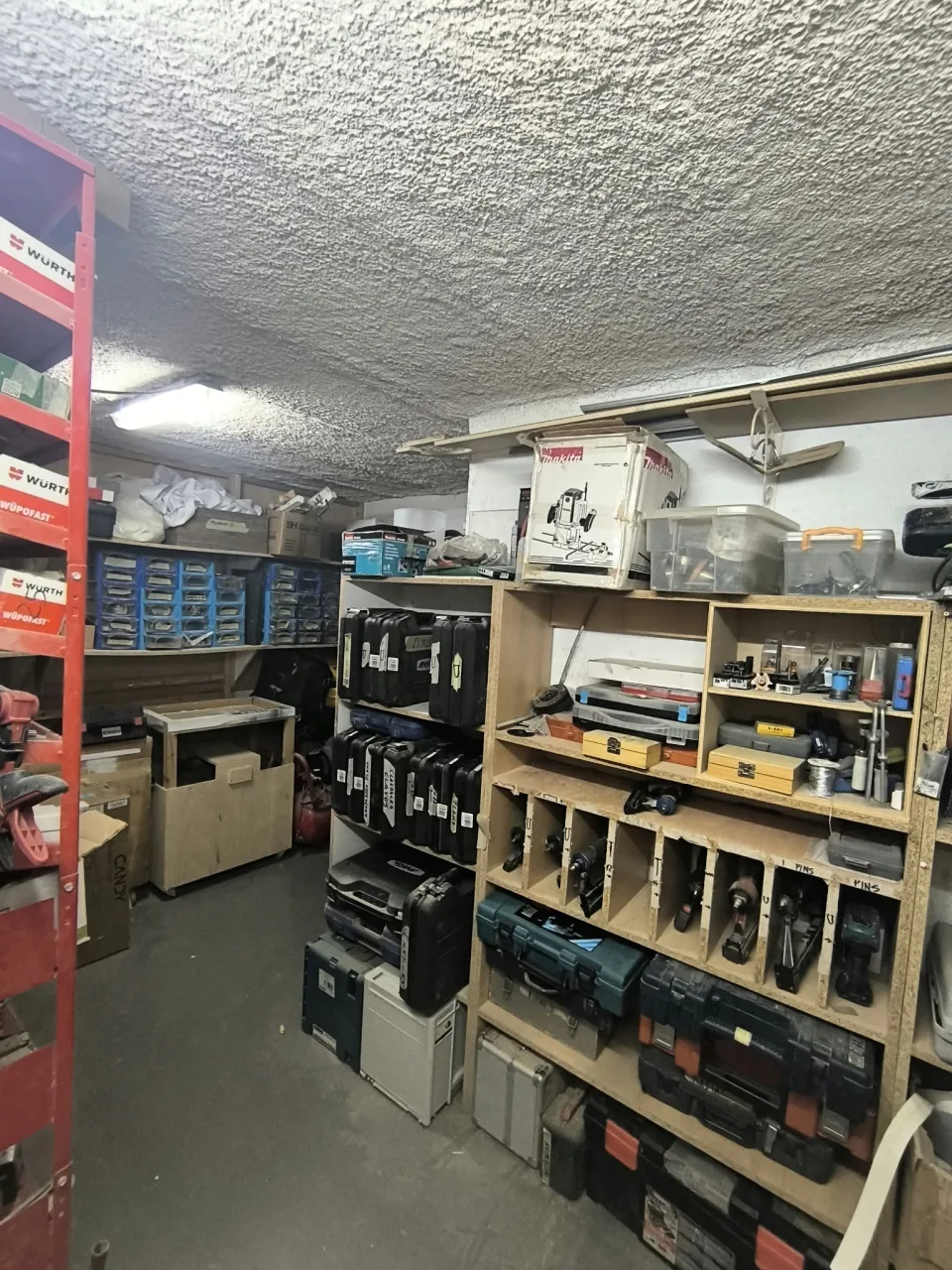 Venta de empresa de fabricación y montaje de stands en Barcelona, España