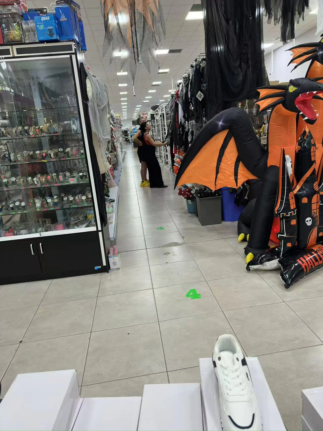 Traspaso de bazar en Av. de la Constitucion, Sánlucar de Barrameda