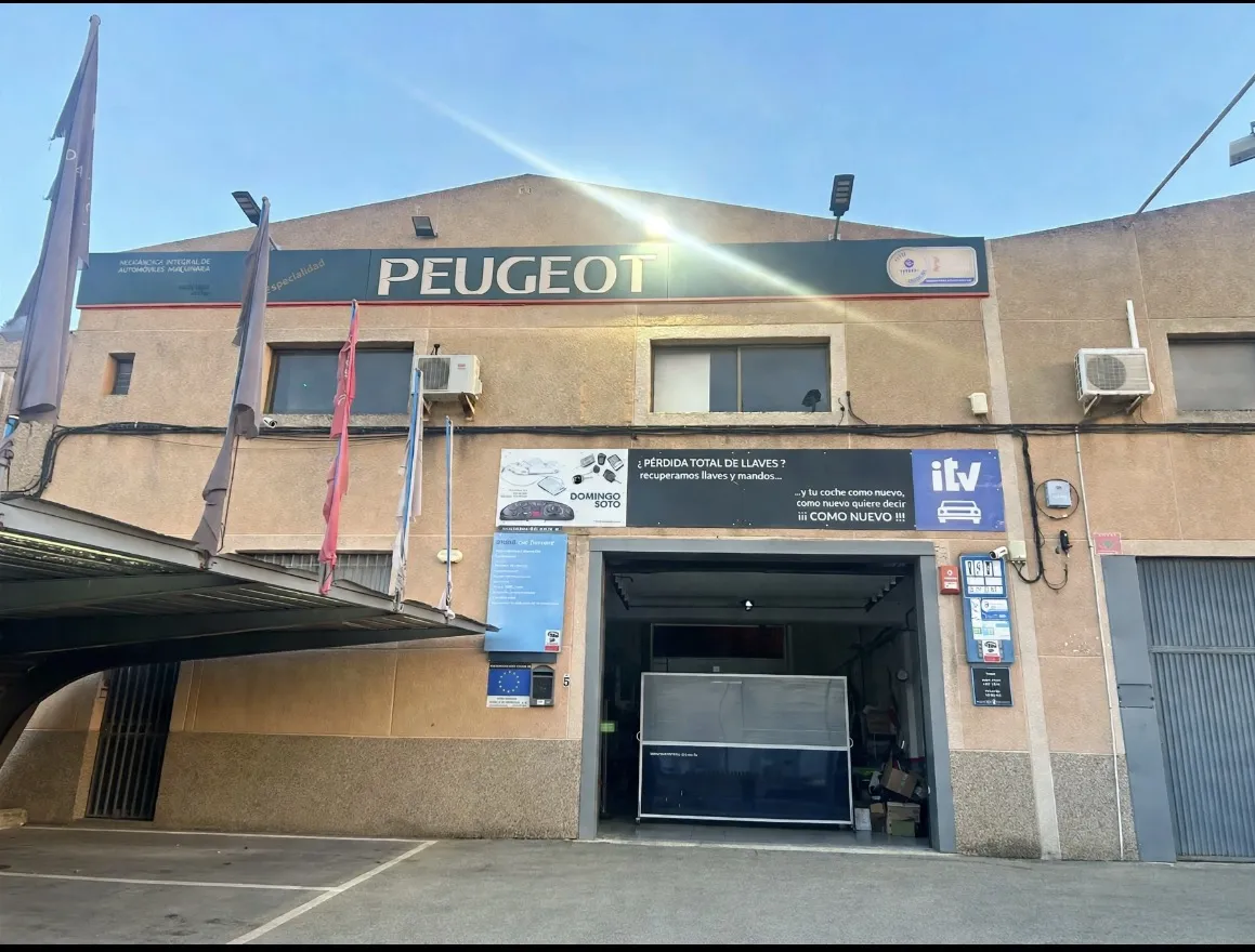 Traspaso de taller mecánico en 03206, Elx