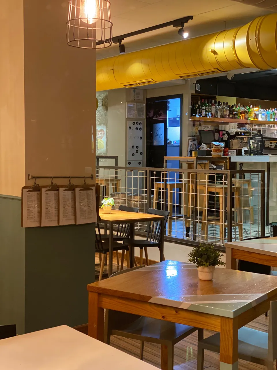 Traspaso de bar restaurante en Zaragoza, España