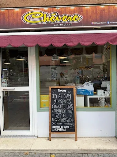 Traspaso de panadería colombiana en Av de la gatassa, Mataró