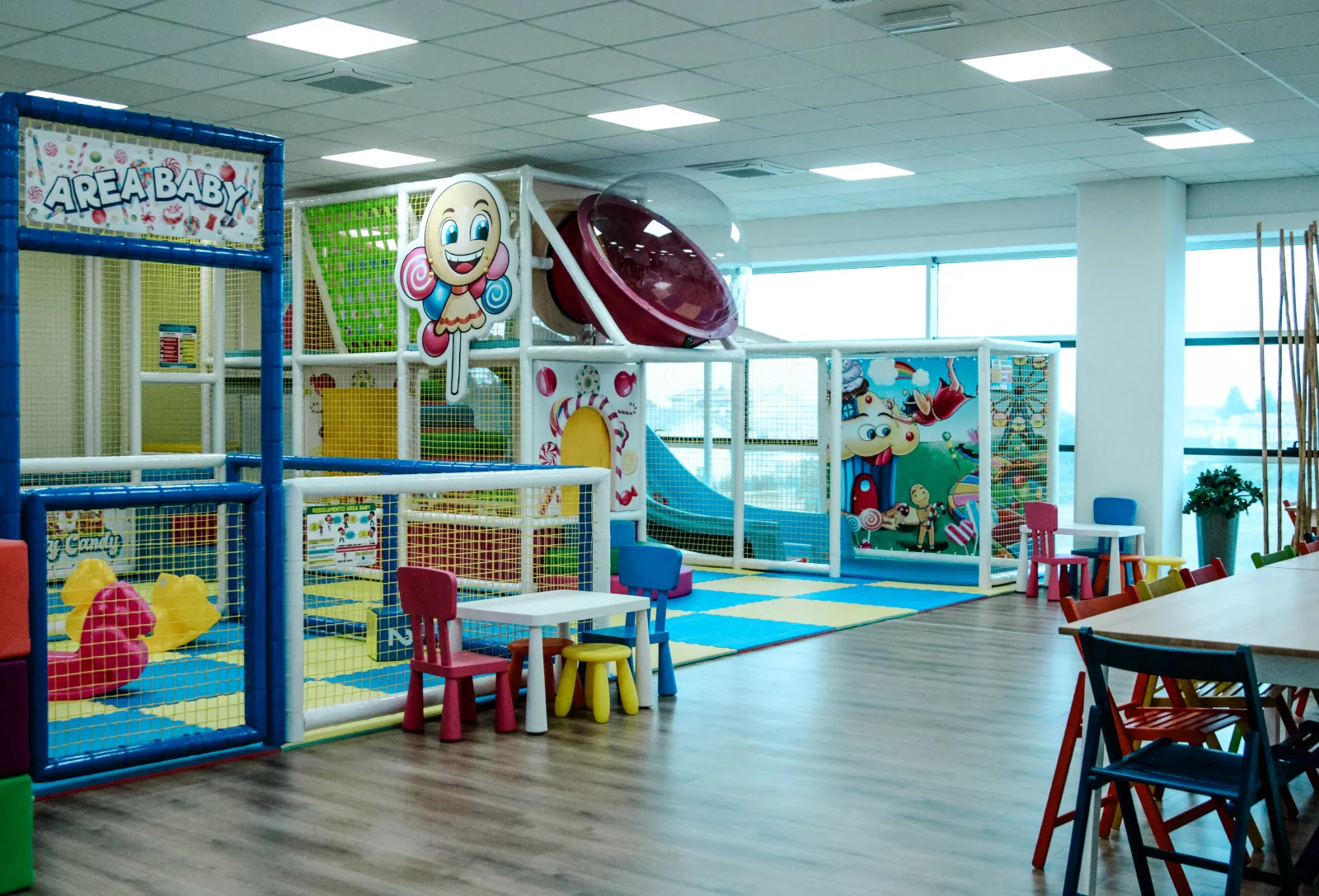Traspaso de parque de juegos infantiles en Sandri 64, Trissino