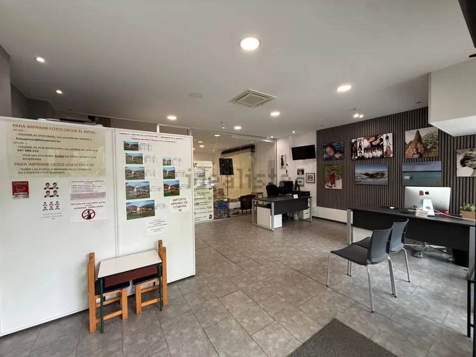 Traspaso de tienda de fotografía en Avenida de Europa, Pozuelo de Alarcón