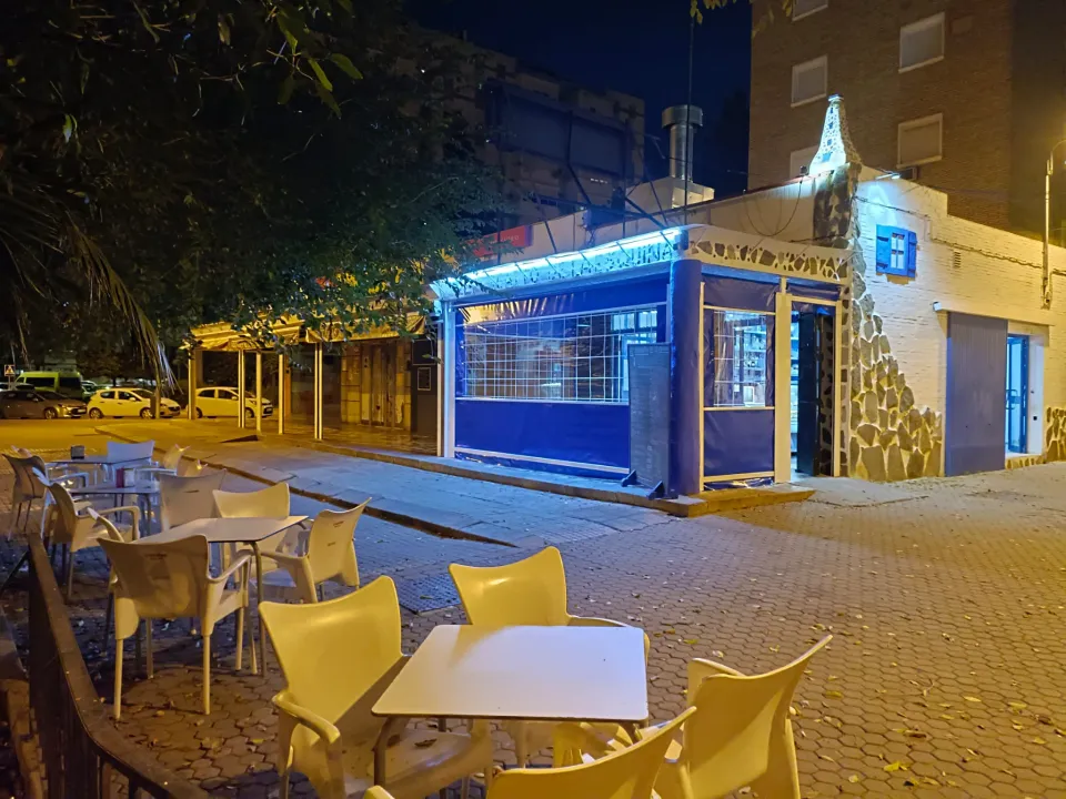 Traspaso de bar freiduría en Plaza del Polo, Sevilla
