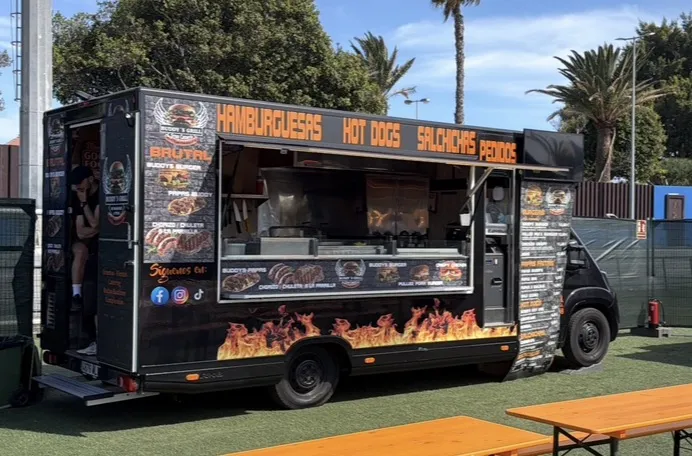 Traspaso de food truck en Vecindario, España