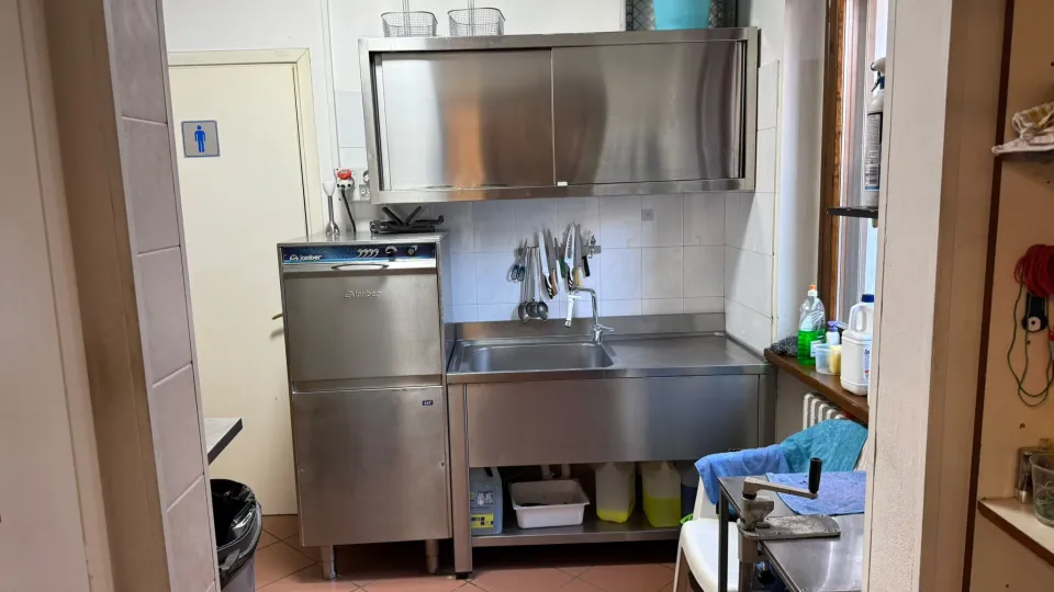 Traspaso de pizzería para llevar en Via G. Garibaldi, Cava Manara