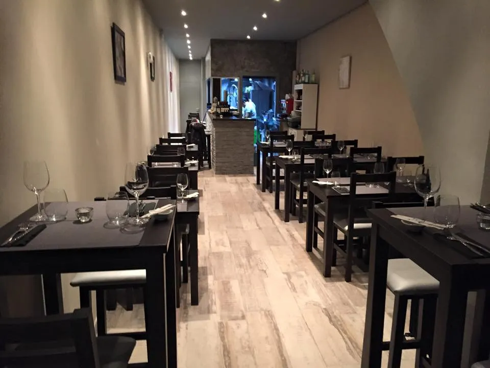 Venta de local comercial en Marti Napolita 8 en Reus, Reus